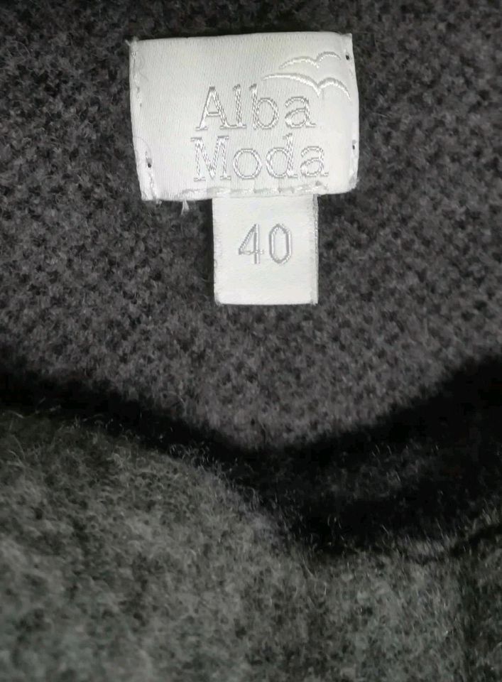 Strickkleid Gr. 40 Alba Moda, wie NEU, Shirtkleid in Netzschkau