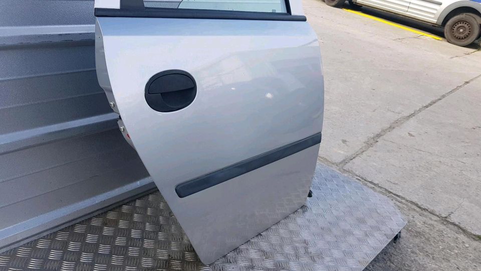 Opel Meriva A - Tür hinten Rechts Silber Z157 in Lippstadt