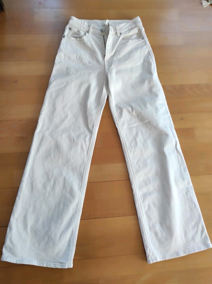 Jeans, Hose, h&m, Gr. 38, high waiste, breites Hosenbein. top! in Forchheim