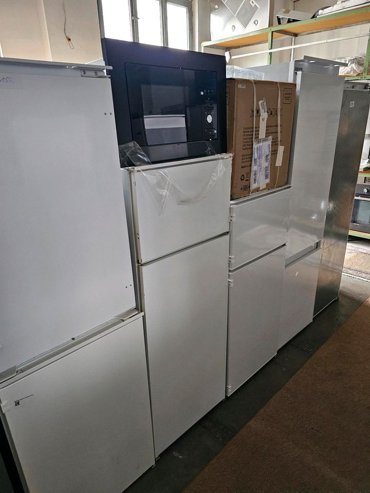 Einbaukühlschränke Einbau Gefrierkombination Einbaugefrierschrank in Dortmund