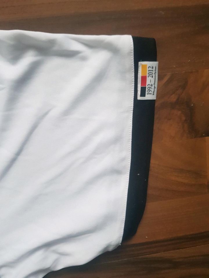 Bitburger Deutschland fan Trikot Unterschrift auf der Rückseite in Plaidt