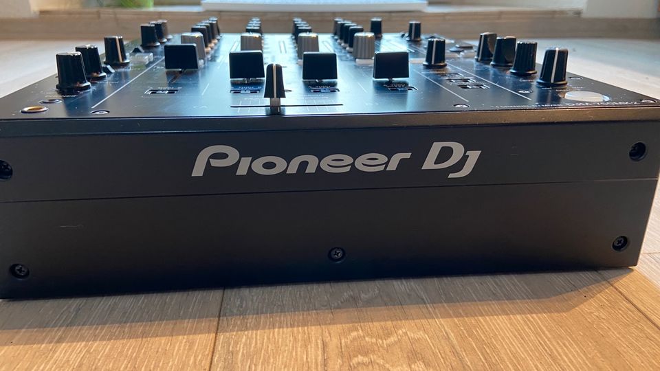 Pioneer DJM 750 MK2 Mixer - Sehr guter Zustand in Düsseldorf