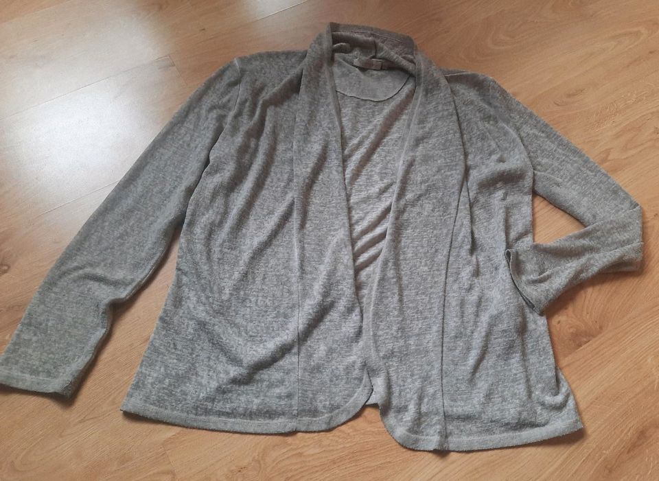 Grauer Cardigan Gr. 44 von Carnaby's London in Belm