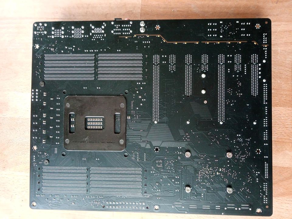 GA-X99-UD4 Mainboard, X99, DEFEKT in Mülheim (Ruhr)