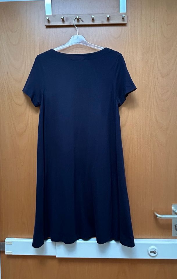 Kleid Esprit Gr. S 36 Blau Hängerchen Dunkelblau Taschen in Berlin