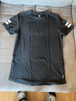 Jack & Jones Core T-Shirt Größe S schwarz weiße Streifen Düsseldorf - Mörsenbroich Vorschau