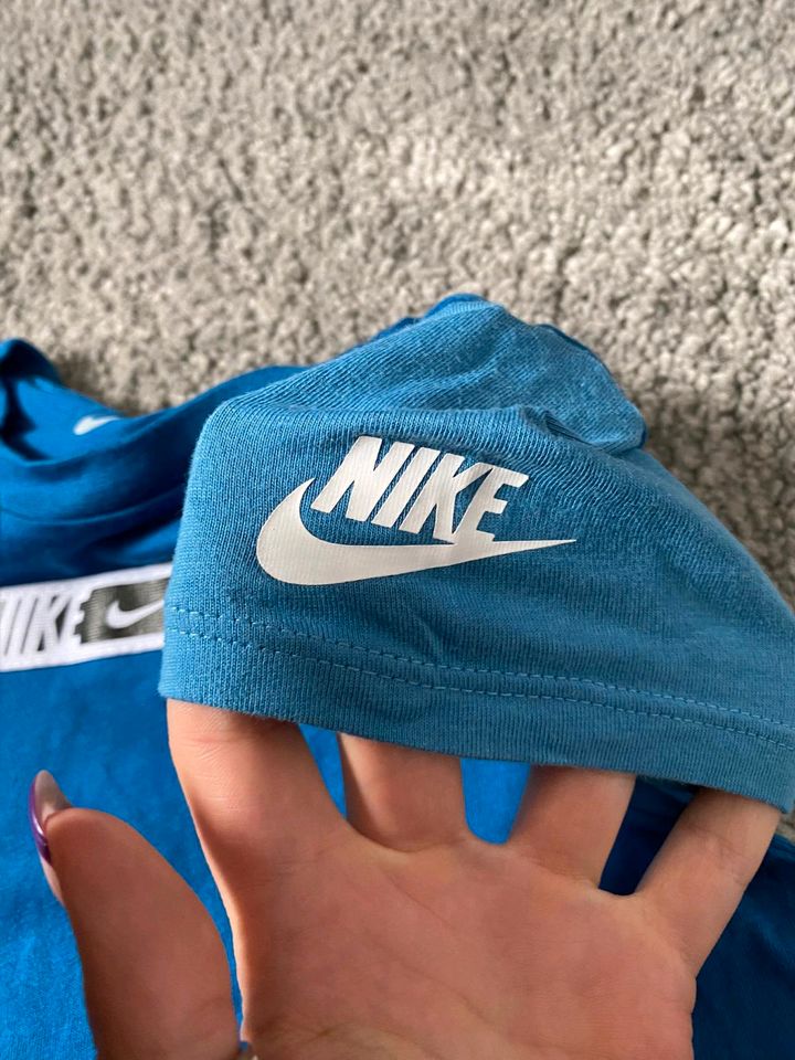 Nike Trainingsanzug blau Baby Boy Junge neu Größe 80 86 18 Monate in Thalmassing