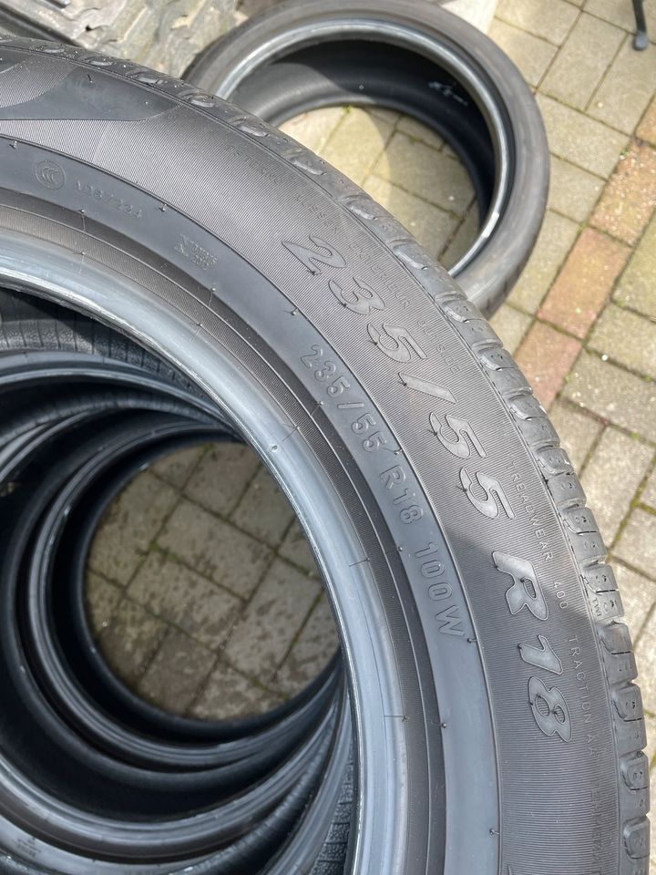 4x 235/55 R18 100W Pirelli Sommerreifen DOT 4622 8mm MO in Hamburg