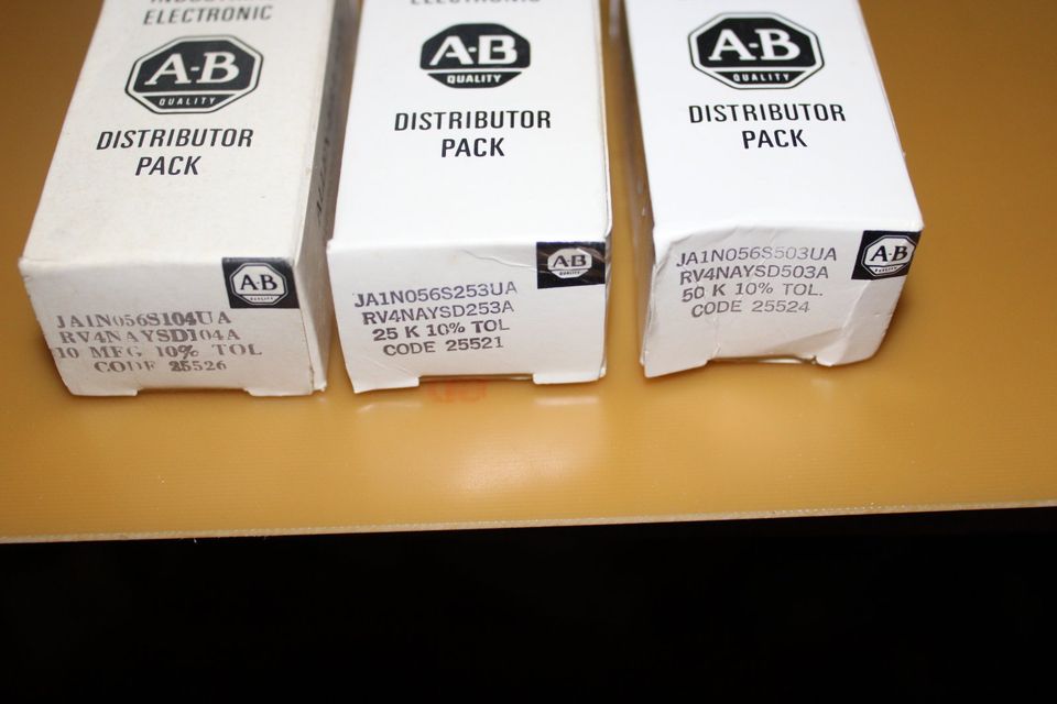 ALLEN BRADLEY POTIS NOS ORIGINAL VERPACKUNG in Pulheim