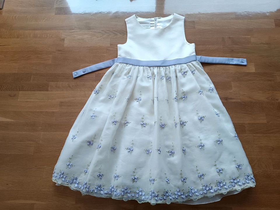Kleid Cinderella Größe 6X + Bolero (separat) in Hörselberg-Hainich