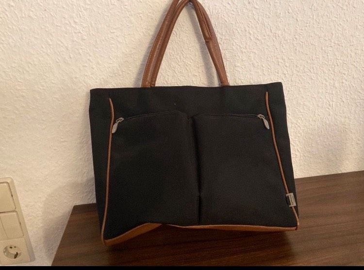 Handtasche Tasche Nylon Kunstleder schwarz braun shopper in Schönaich