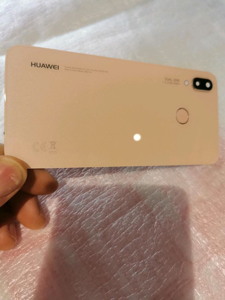 Huawei P20 Lite-Backcover in Waiblingen