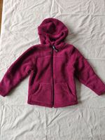 Jacke Felljacke Furry Fleece warm meru beere Größe 116 Nordrhein-Westfalen - Overath Vorschau