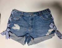 FB Sister High Waist Jeans Shorts Gr. M Hessen - Griesheim Vorschau