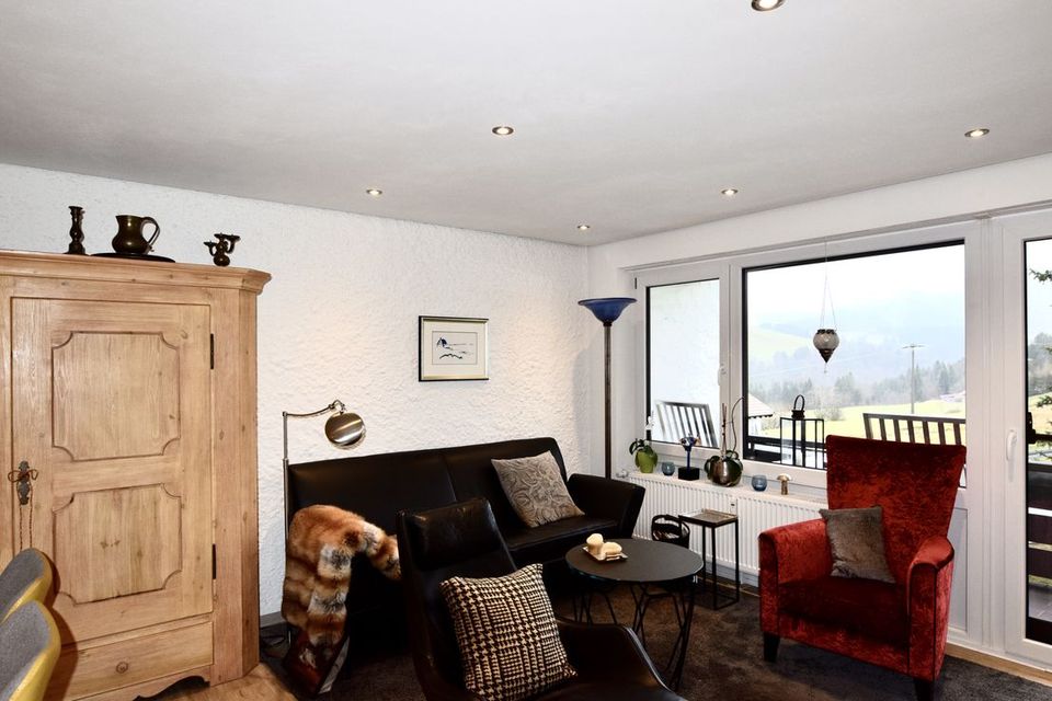 Toller Panorama Bergblick - helle renovierte 3-Zimmer Wohnung in Oberstaufen - Steibis zu verkaufen in Oberstaufen