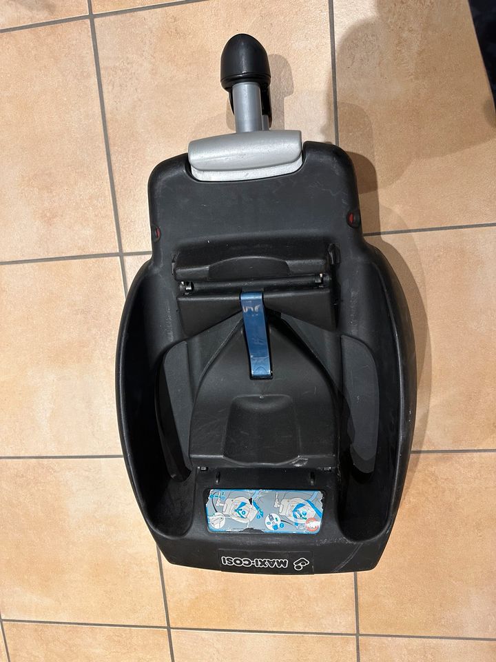 Maxicosi EasyFix Isofix in Föhren bei Trier