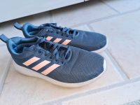 Adidas Schuhe neuwertig Nordrhein-Westfalen - Gladbeck Vorschau