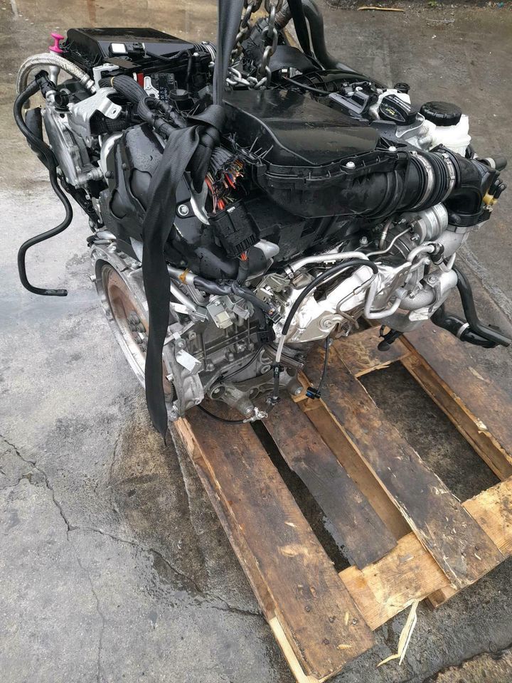 Motor Mercedes  276823 276.823 3,0i GLC43 GLE E43 AMG 367ps 5tkm in Neubrandenburg