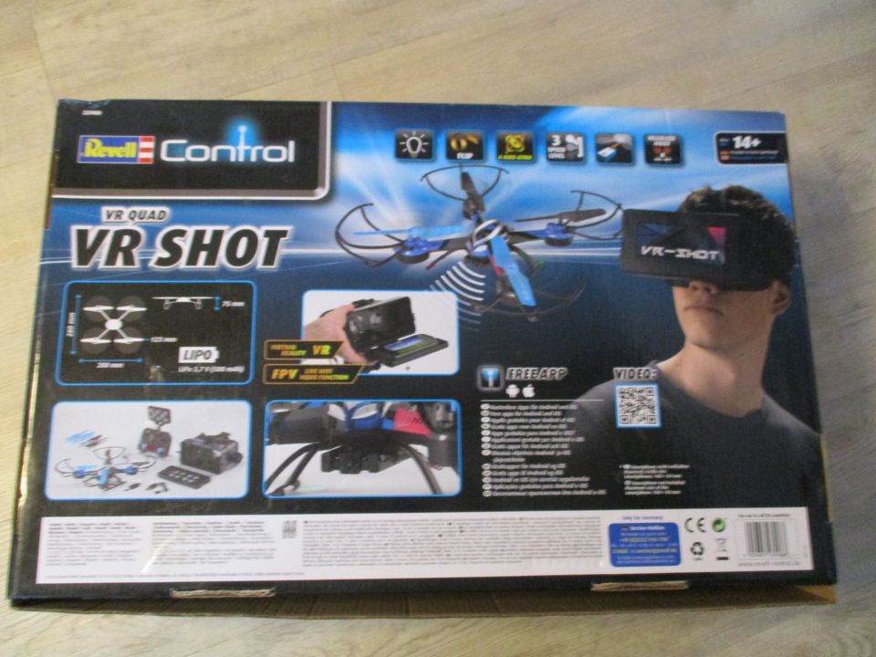 Revell Control RC VR Quadrocopter mit FPV Kamera und VR-Brille, in Waldenburg