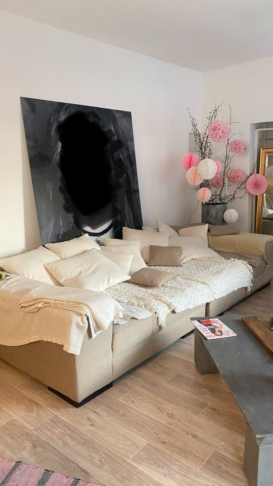 Couch xxl beige Stoffcouch riesig mit Ottomane in Düsseldorf