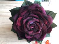 Eine dunkelrote Rose L 23cm Durchmesser 20cm Nordrhein-Westfalen - Eschweiler Vorschau