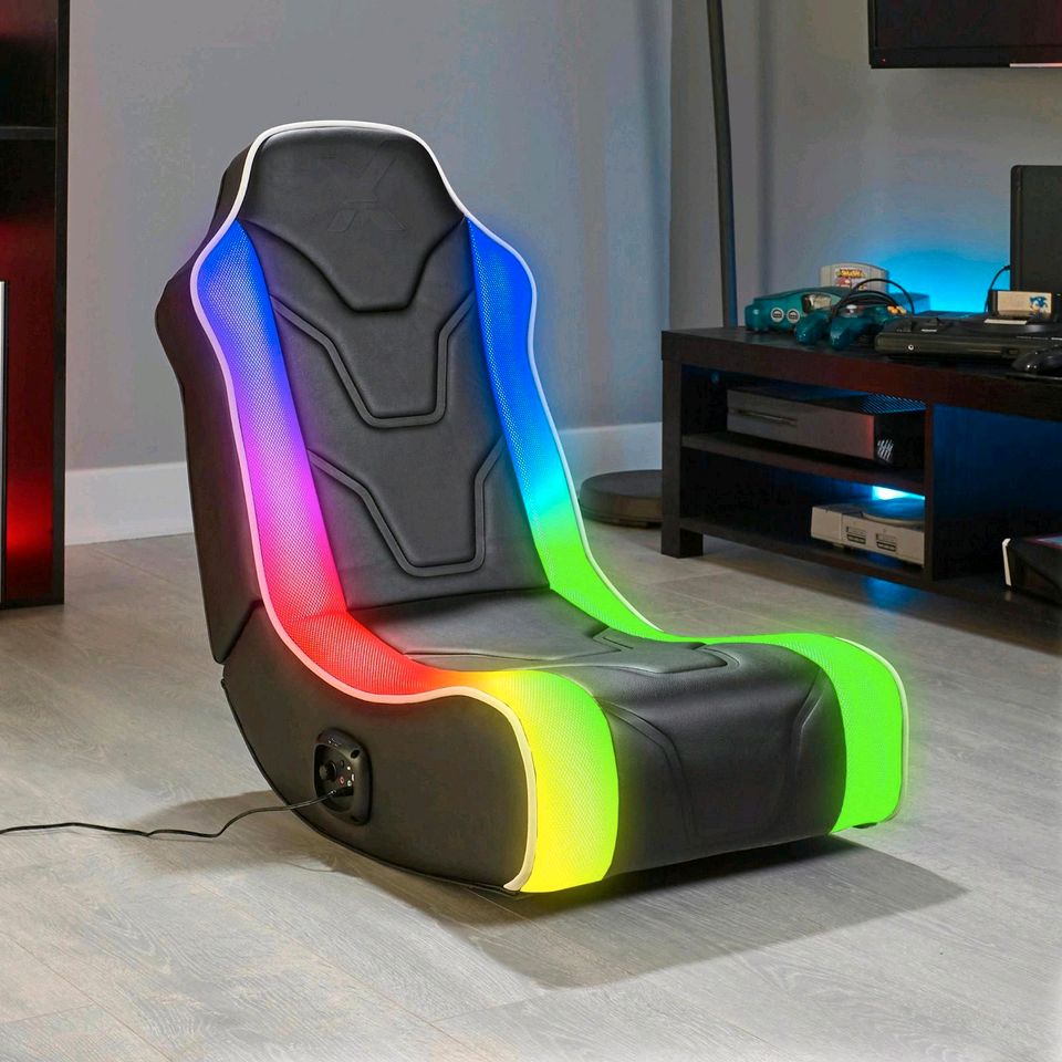 *SUCHE* Gaming Sessel Musiksessel Gamingstuhl Liegesessel Gamer in Schwedt (Oder)