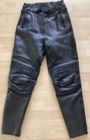 Damen Motorrad Lederhose und Helm Nordrhein-Westfalen - Langerwehe Vorschau