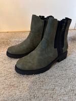 Rieker Stiefel/ Stiefeletten Größe 38, neu Sachsen - Weißenborn Erzgebirge Vorschau
