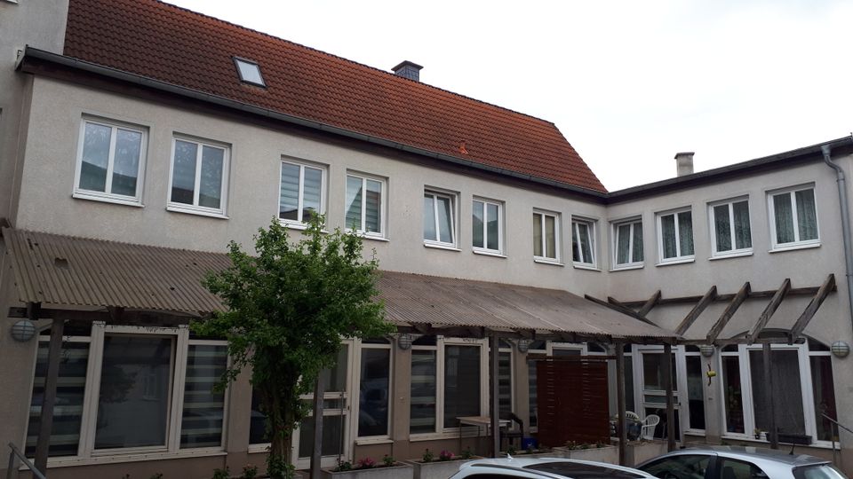 schöne große 4-Raum Wohnung im 2. OG mit 105 qm in Sangerhausen