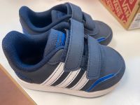 Adidas Kinderschuhe NEU Gr. 22 Kinder Jungs Schuhe Sneaker Nordrhein-Westfalen - Solingen Vorschau