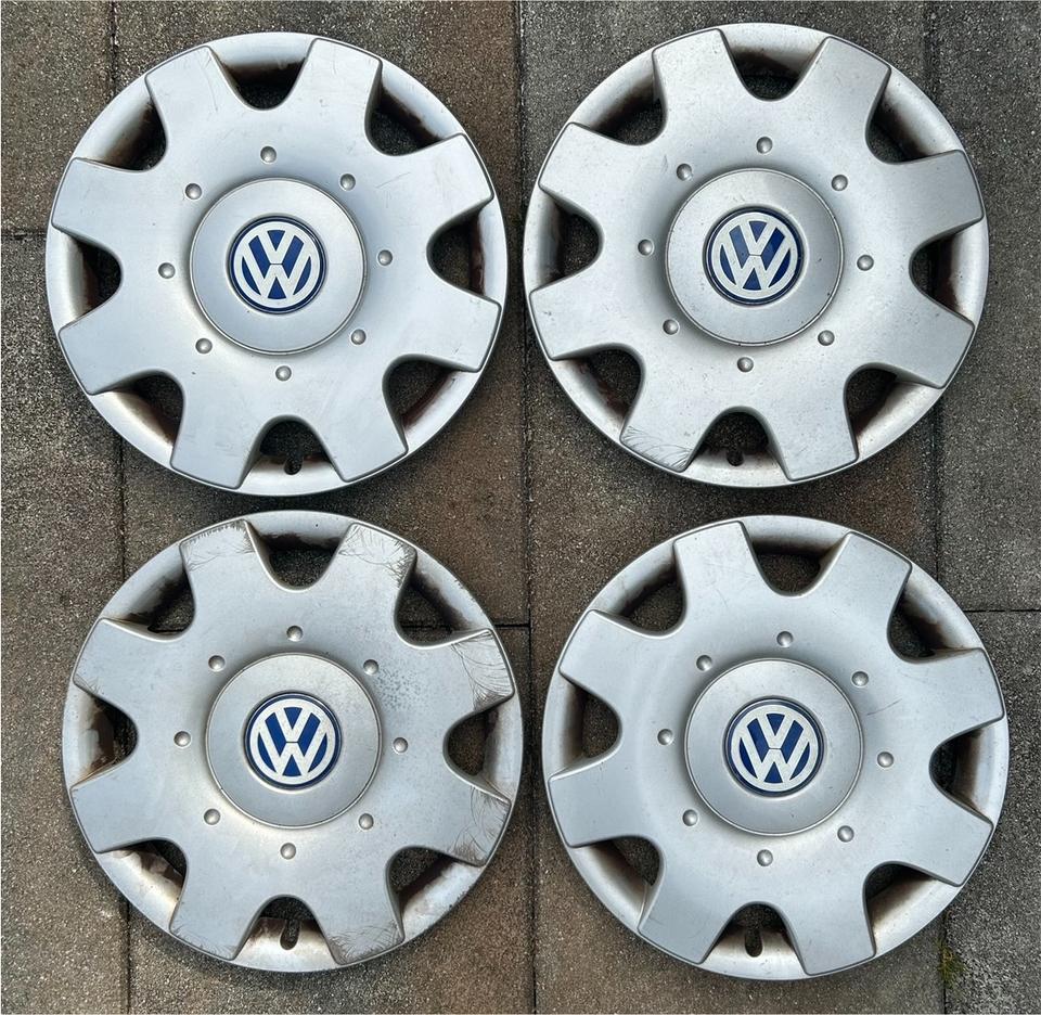 1 Satz Orginale VW Beetle/Caddy/Touran/Golf 16 Zoll Radkappen in Goch
