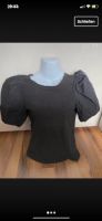 H&M schwarze Bluse Shirt Gr. XS T-Shirt Puffärmel Niedersachsen - Weyhe Vorschau