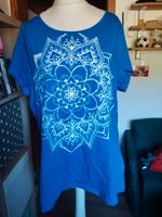 süßes Mandala Shirt blau Gr. 48/50 wie neu Bayern - Kronach Vorschau