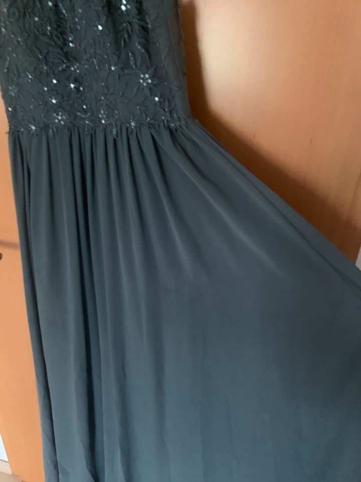 Ballkleid Laona grün in Gaimersheim