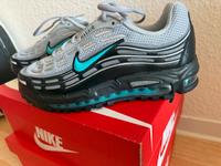 Nike Air Größe 42,5 Rostock - Toitenwinkel Vorschau