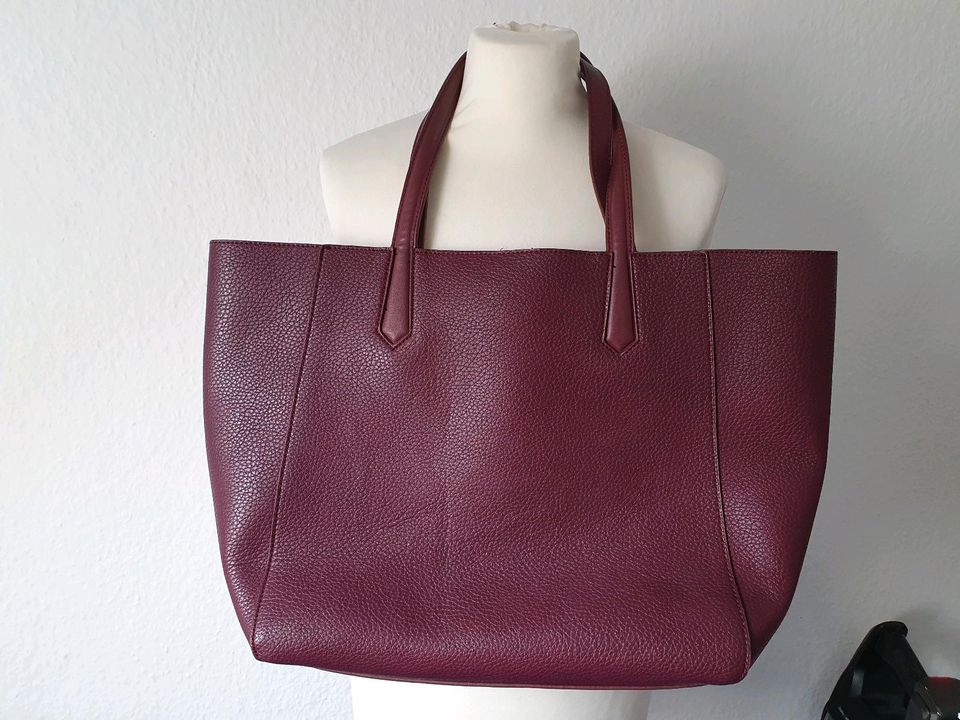 Handtasche Tasche Shopper weinrot in Düsseldorf