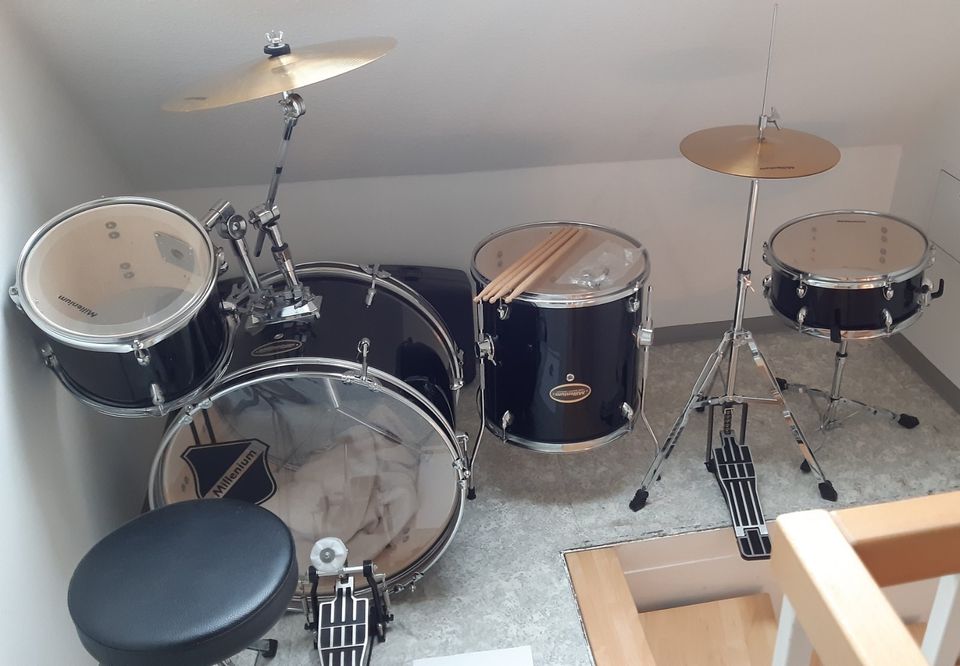 Drum Set Millenium MX 120 in Weimar