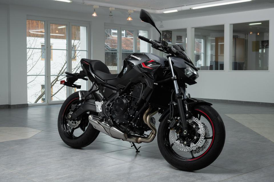 KAWASAKI Z650 | MY25 | A2 Drossel möglich | StarterBonus Aktion in Dietmannsried