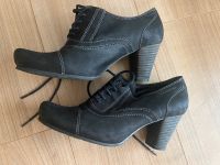 Halbschuhe Stiefeletten Tamaris Größe 37 wie neu Schnürschuhe Baden-Württemberg - Königsbach-Stein  Vorschau