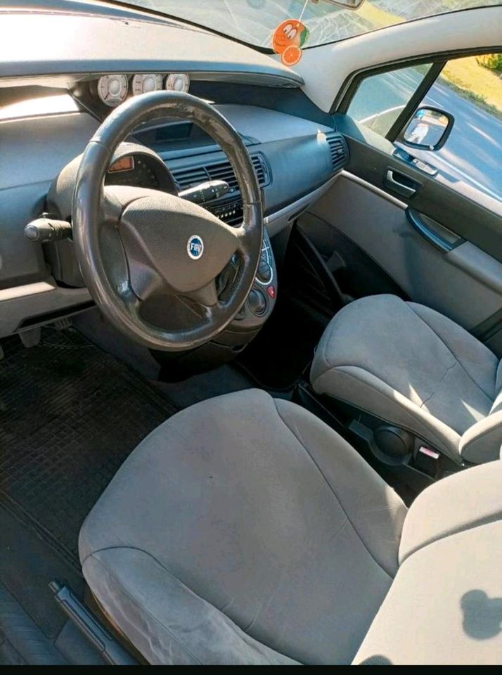 Fiat 7 Sitzer TÜV Mai 2026 in Südbrookmerland