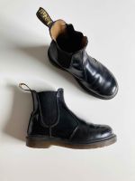 Dr. Martens Stiefeletten Stiefel 36 schwarz Chelsea Boots Reitsti Wandsbek - Hamburg Marienthal Vorschau