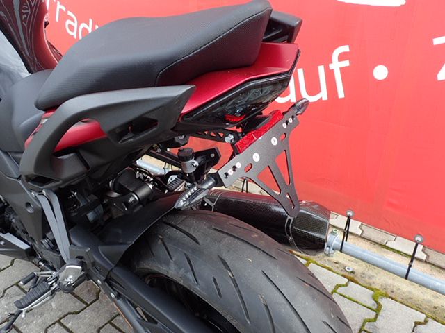 Kawasaki Ninja 1000SX Performance Akrapovic MwSt ausweisbar in Mantel