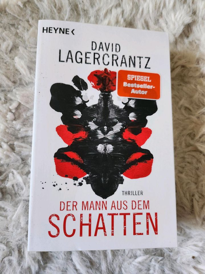 DER MANN AUS DEM SCHATTEN David Lagercrantz in Gütersloh