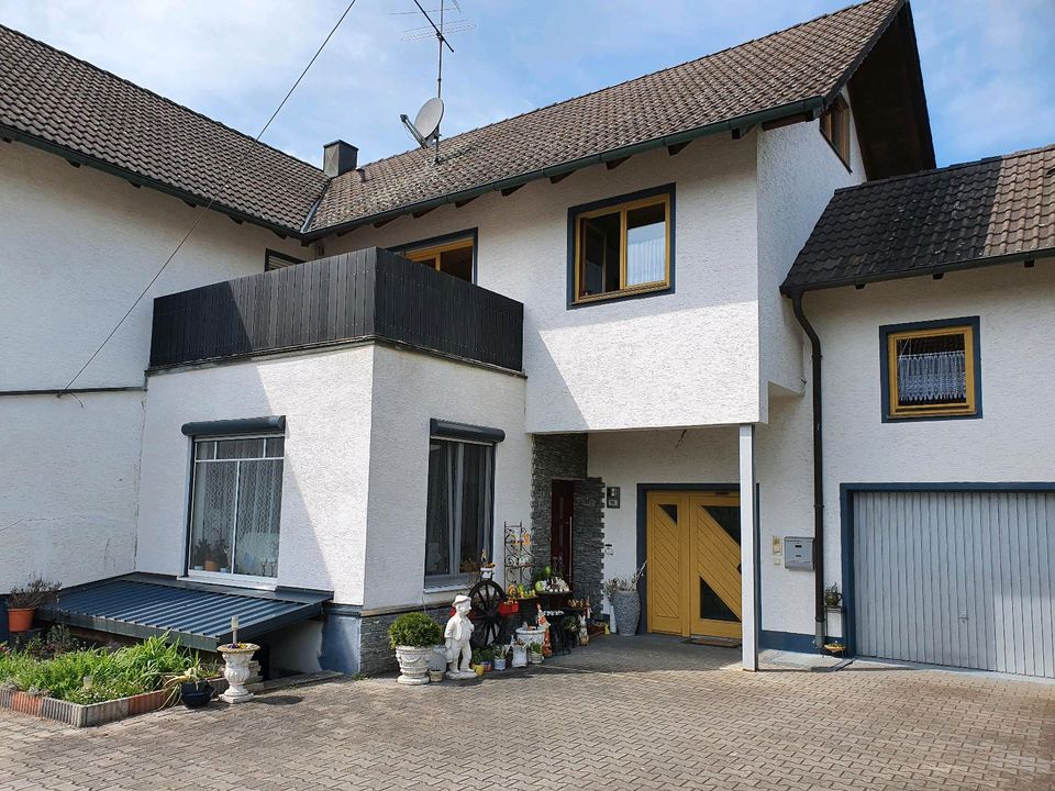 !!! PROVISIONSFREI !!! 200qm Maisonettewohnung OG/DG in Münchsmünster