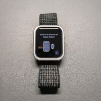 Apple Watch SE 2022 44mm WiFi silber/weiß Nordrhein-Westfalen - Gummersbach Vorschau