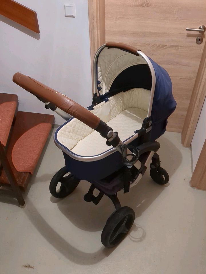 Bonavi Kinderwagen 2 in 1 Babywanne + Kleinkindsitz in Erlangen