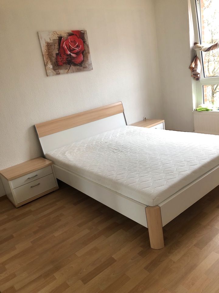 Schnäppchen Preis 350,€ / Wunderschönes Schlafzimmer / Bett in Lüneburg