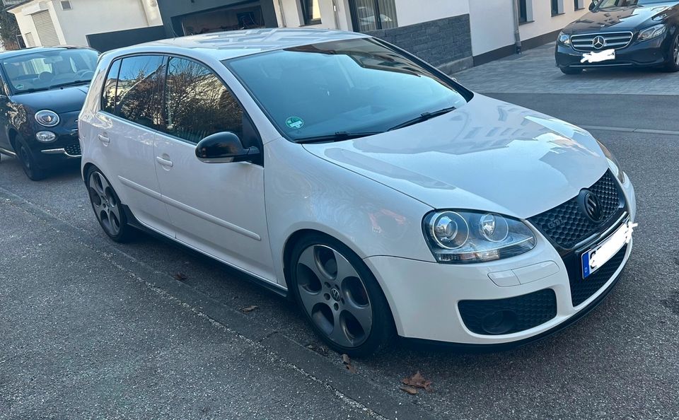 VW Gold GTI Rückfahrkamera , Ambiente, CarPlay in Göppingen