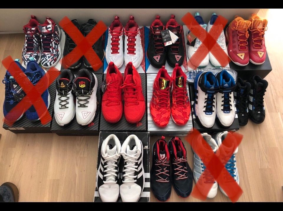 Nike Adidas Sneaker Sammlung 45 43 46 Basketball Ewing Jordan in Asperg