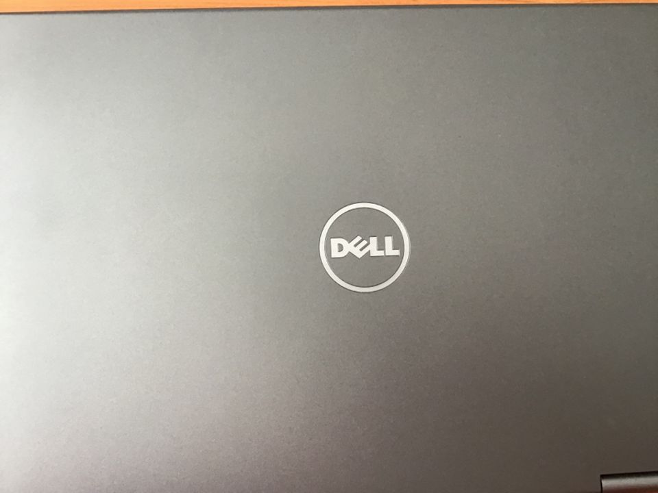 Notebook 2 in 1 Dell Inspiron in einen sehr guten Zustand in München